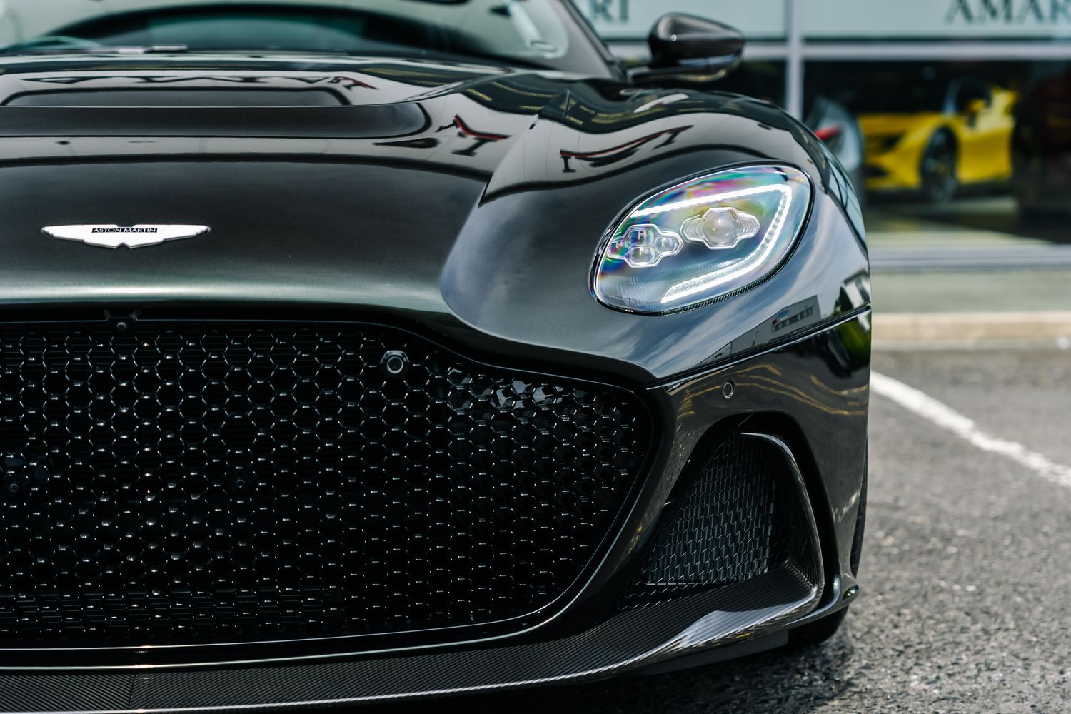 Aston Martin DBS Superleggera 770 Ultimate