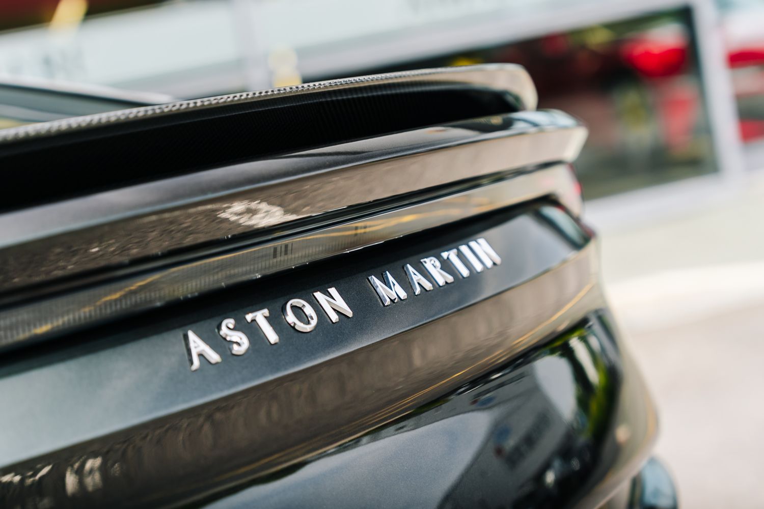 Aston Martin DBS Superleggera 770 Ultimate