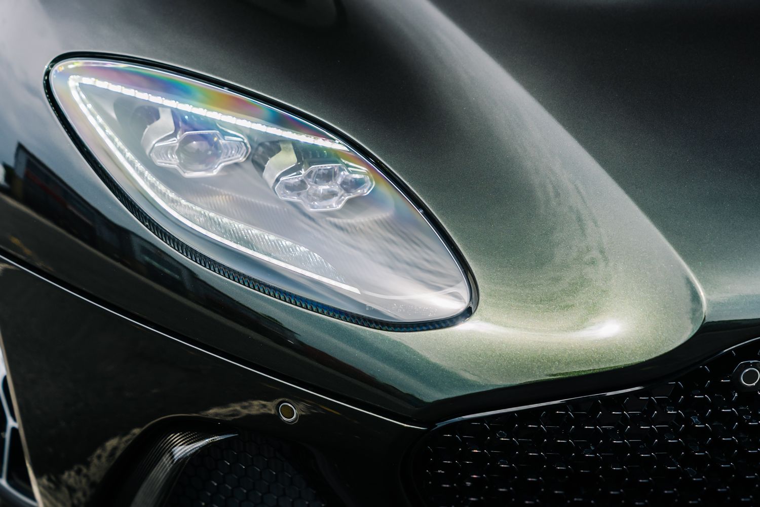 Aston Martin DBS Superleggera 770 Ultimate