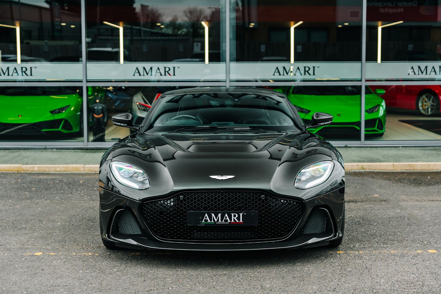 Aston Martin DBS Superleggera 770 Ultimate
