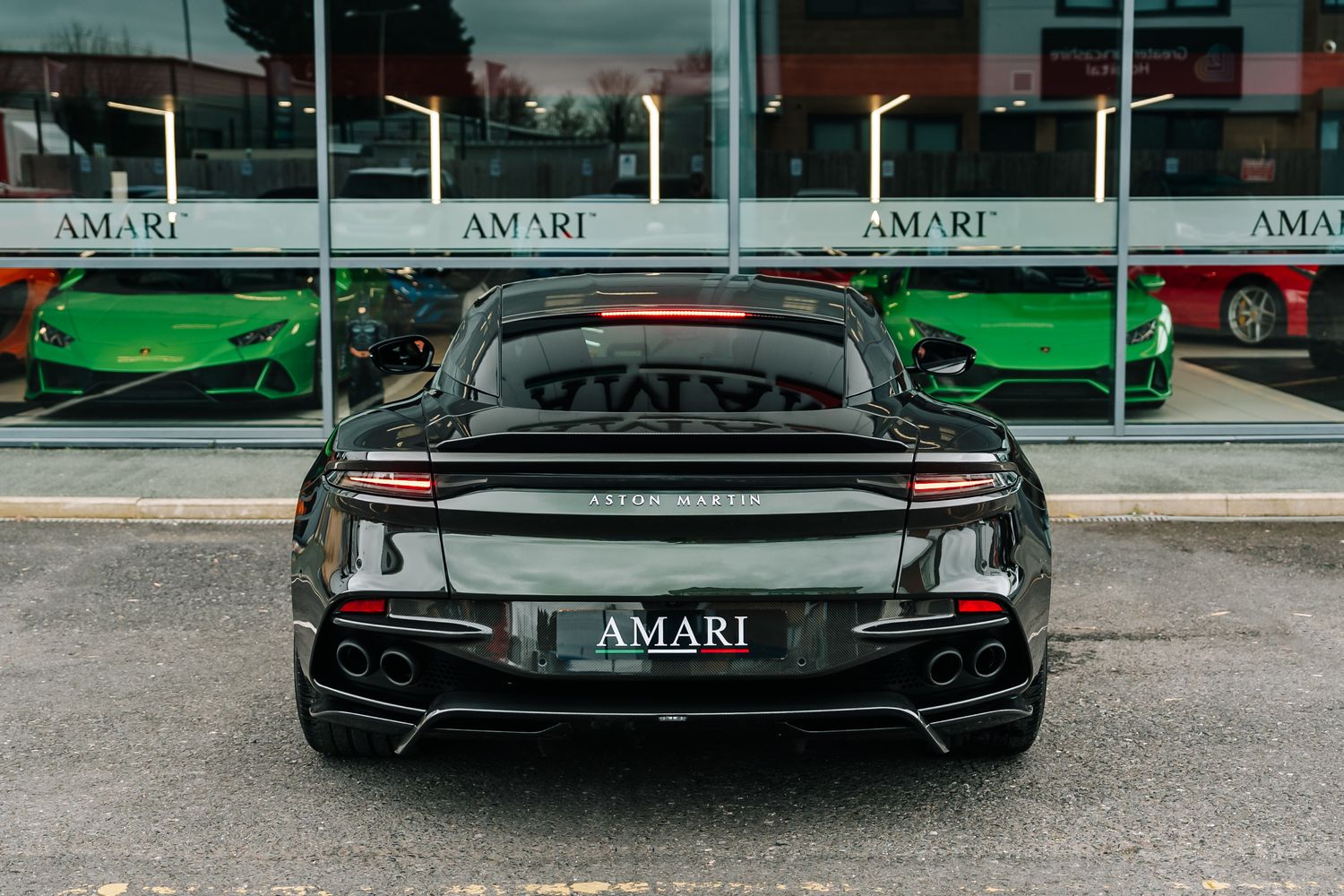 Aston Martin DBS Superleggera 770 Ultimate