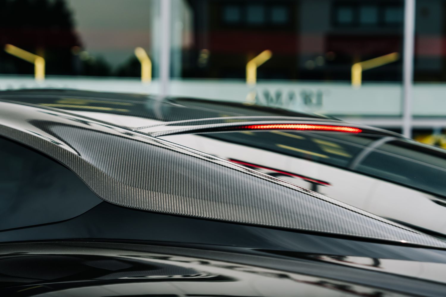 Aston Martin DBS Superleggera 770 Ultimate