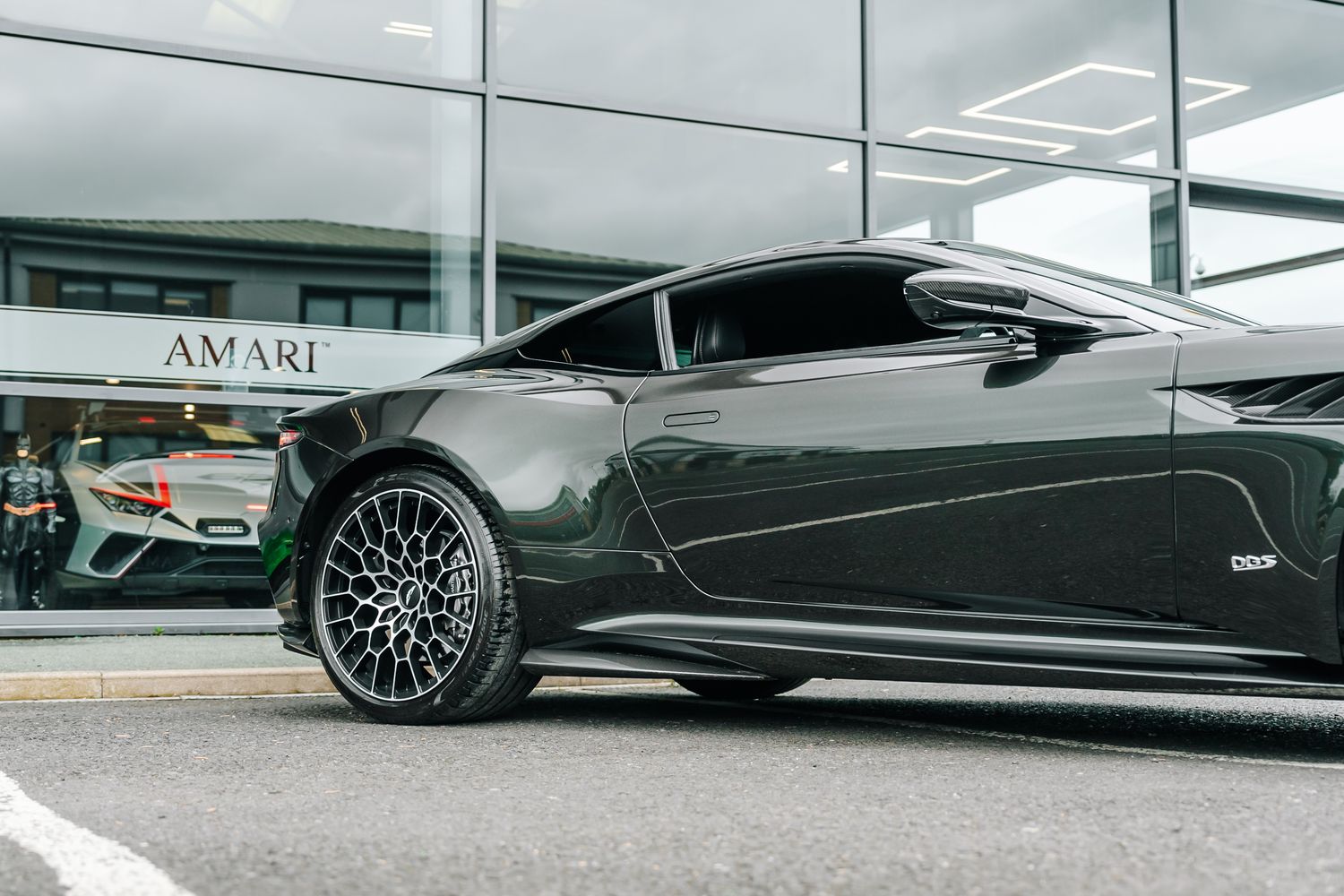 Aston Martin DBS Superleggera 770 Ultimate