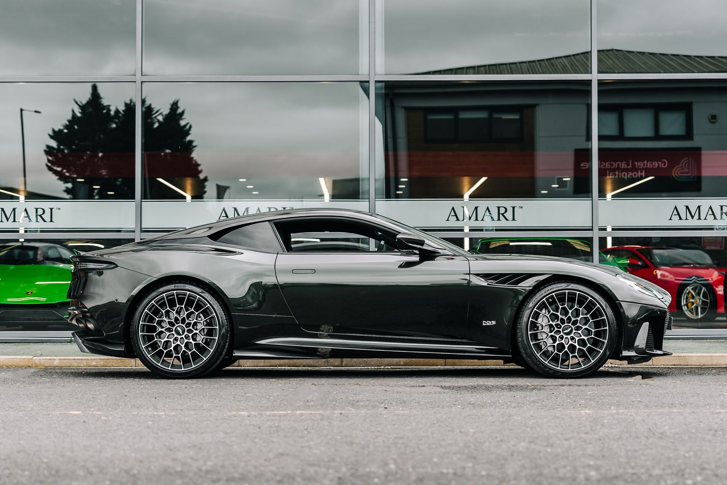 Aston Martin DBS Superleggera 770 Ultimate