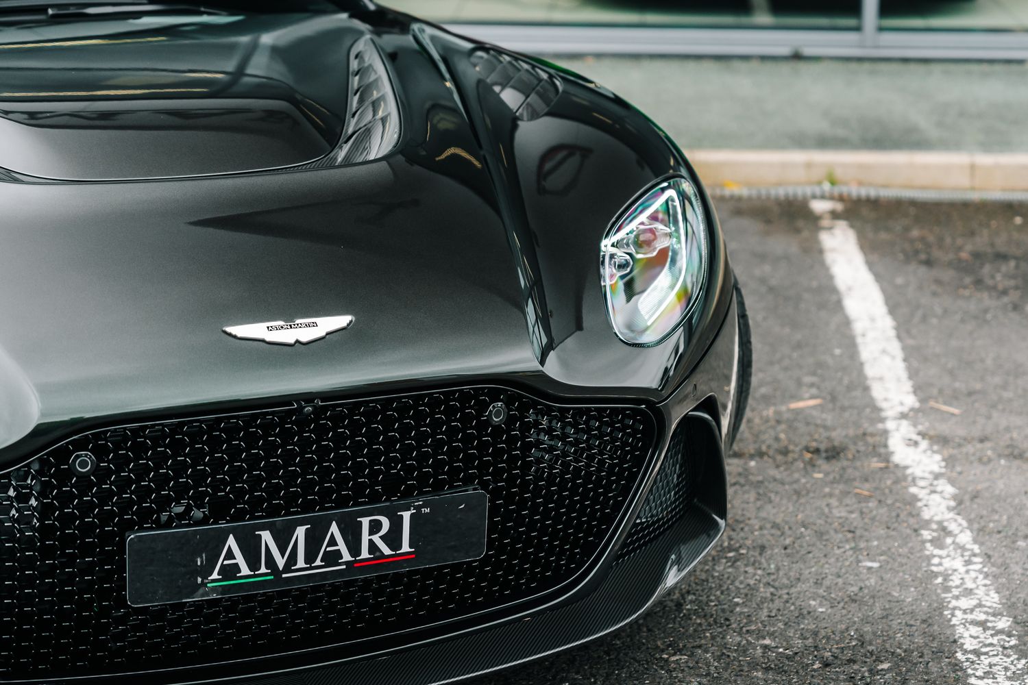 Aston Martin DBS Superleggera 770 Ultimate