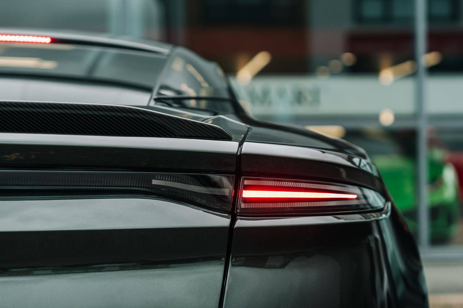 Aston Martin DBS Superleggera 770 Ultimate