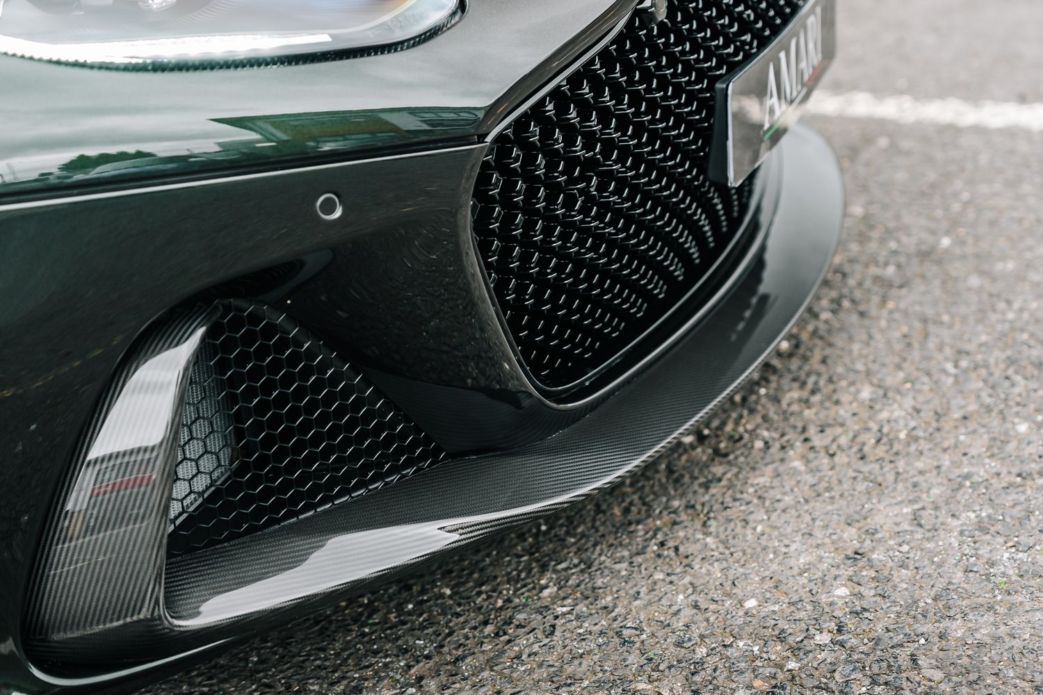 Aston Martin DBS Superleggera 770 Ultimate