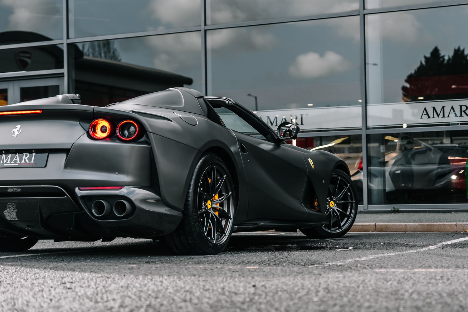 Ferrari 812 GTS