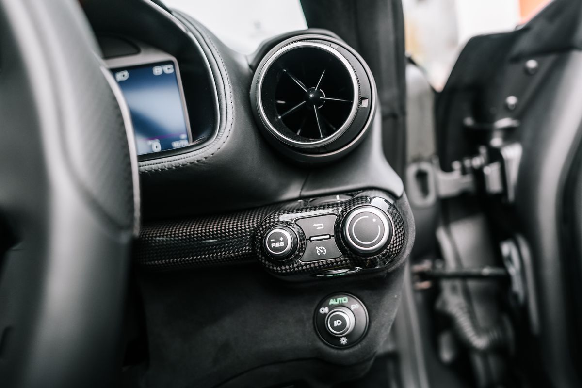 Ferrari 812 GTS
