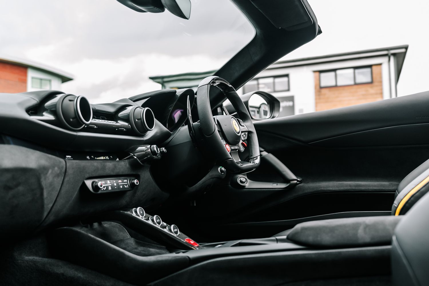 Ferrari 812 GTS
