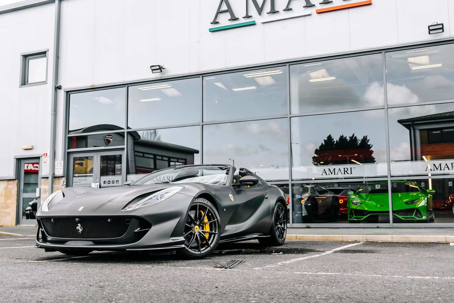 Ferrari 812 GTS