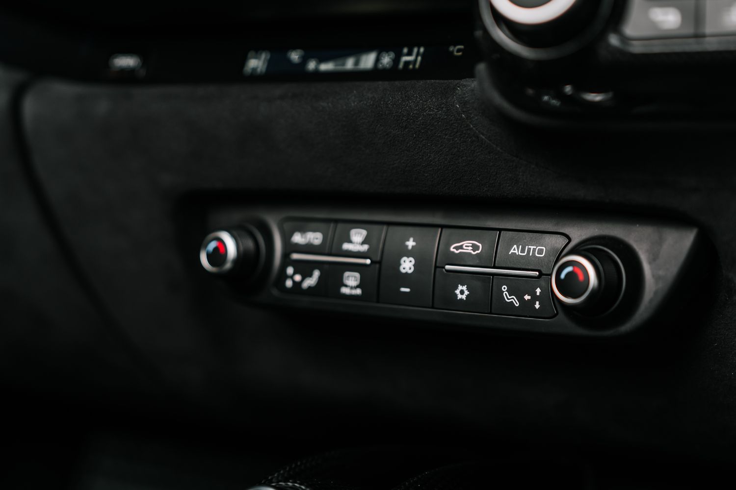 Ferrari 812 GTS
