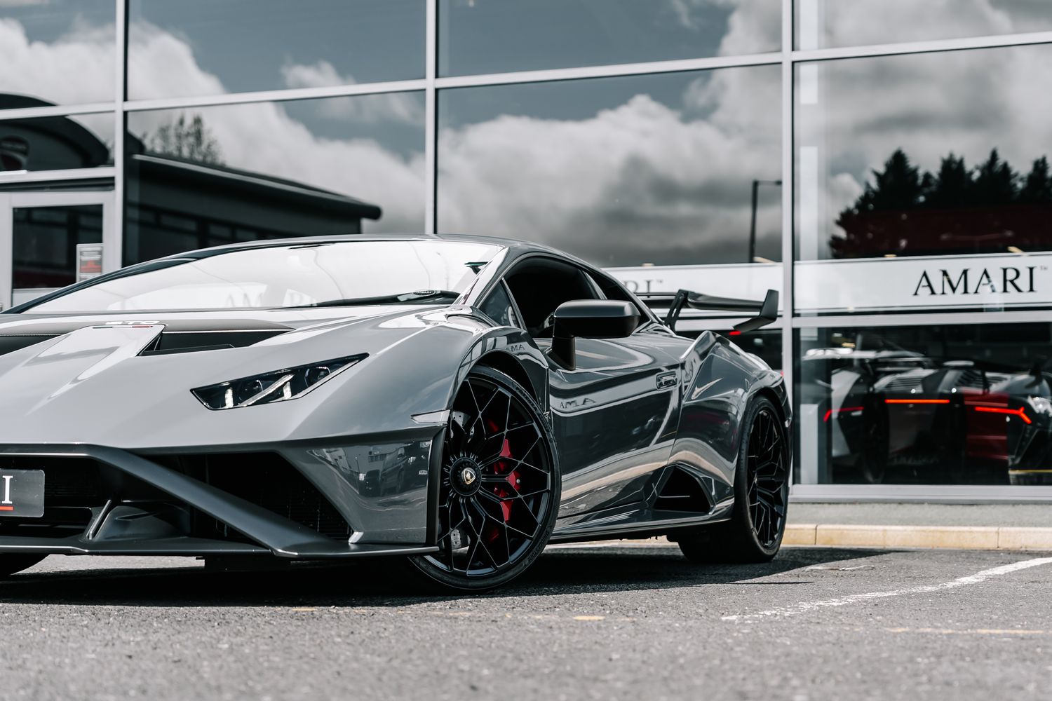 Lamborghini Huracan STO