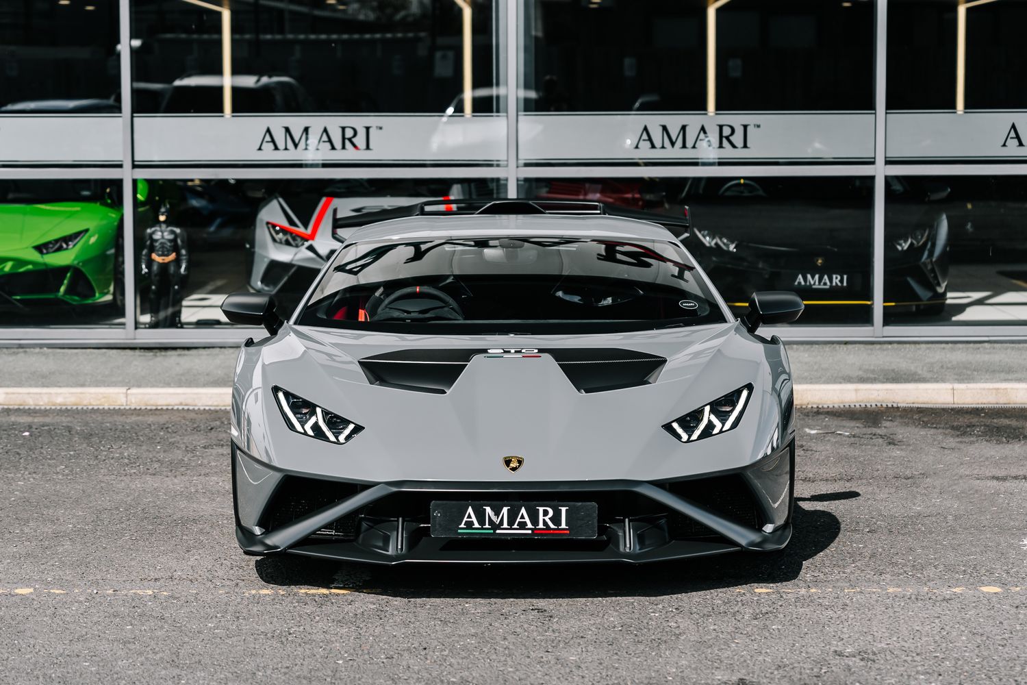 Lamborghini Huracan STO