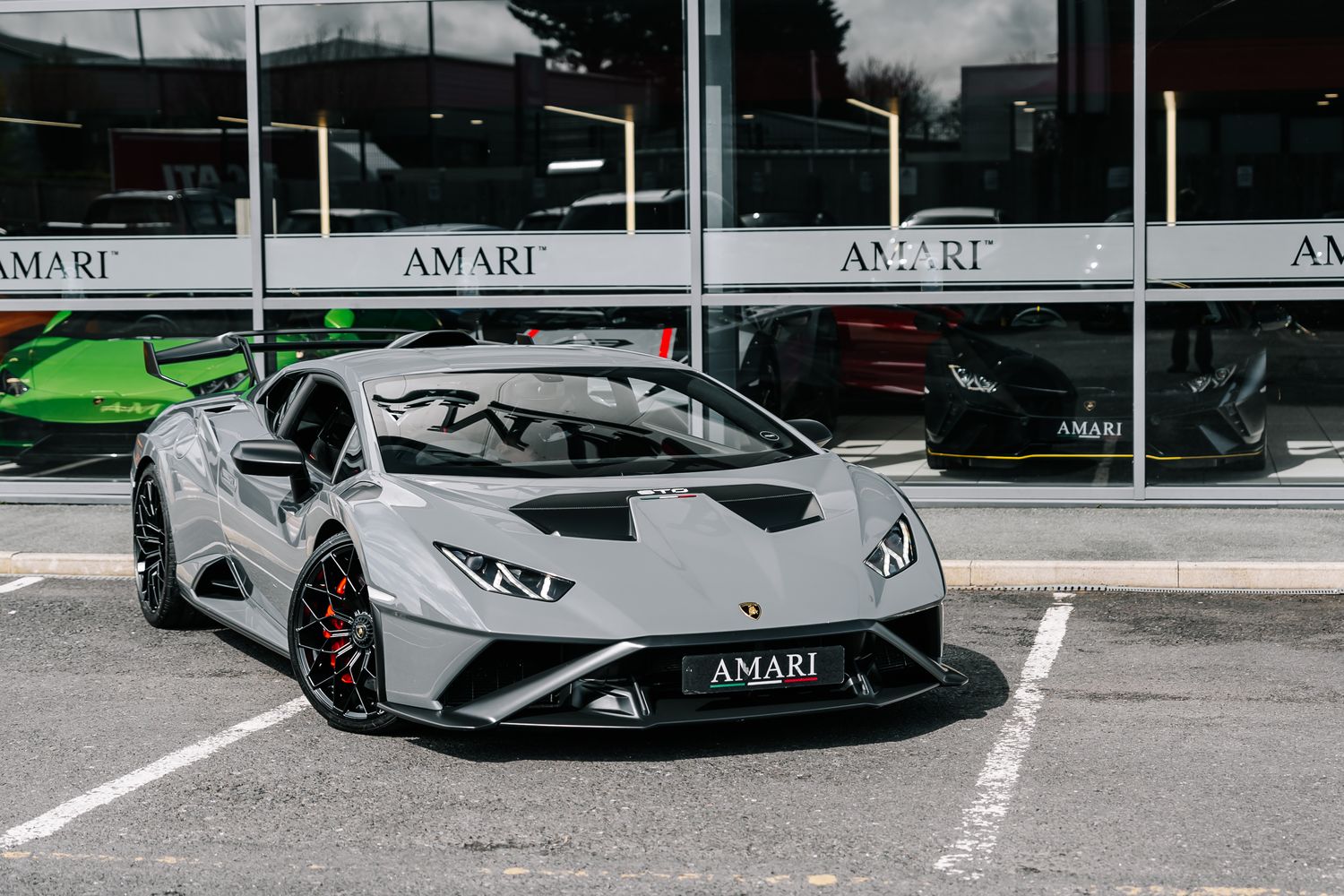 Lamborghini Huracan STO