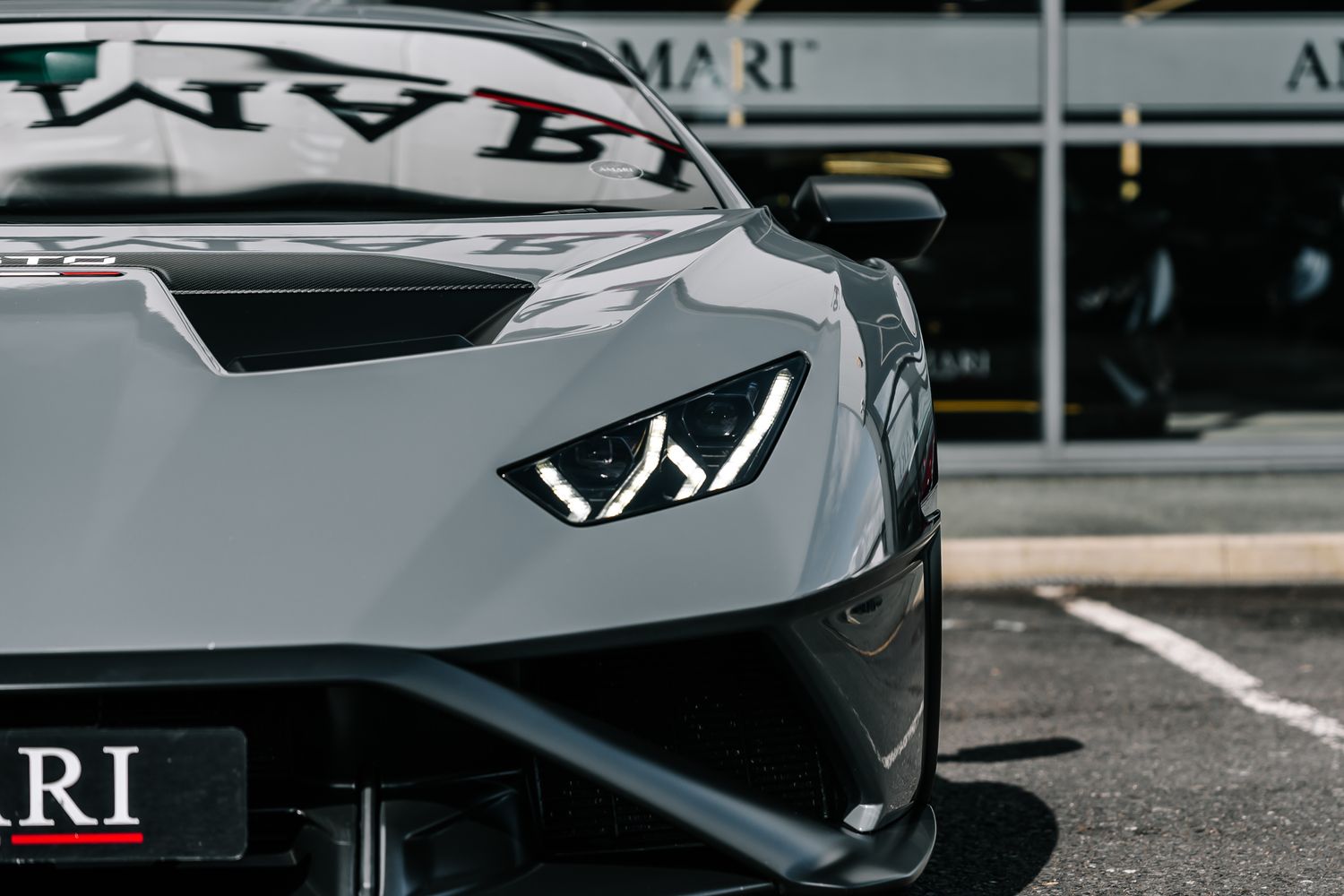 Lamborghini Huracan STO