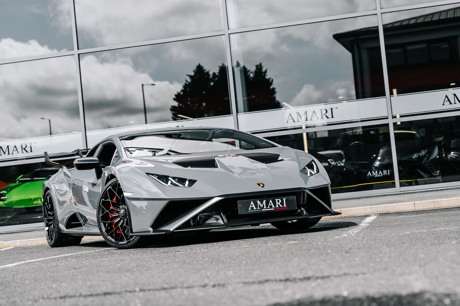 Lamborghini Huracan STO