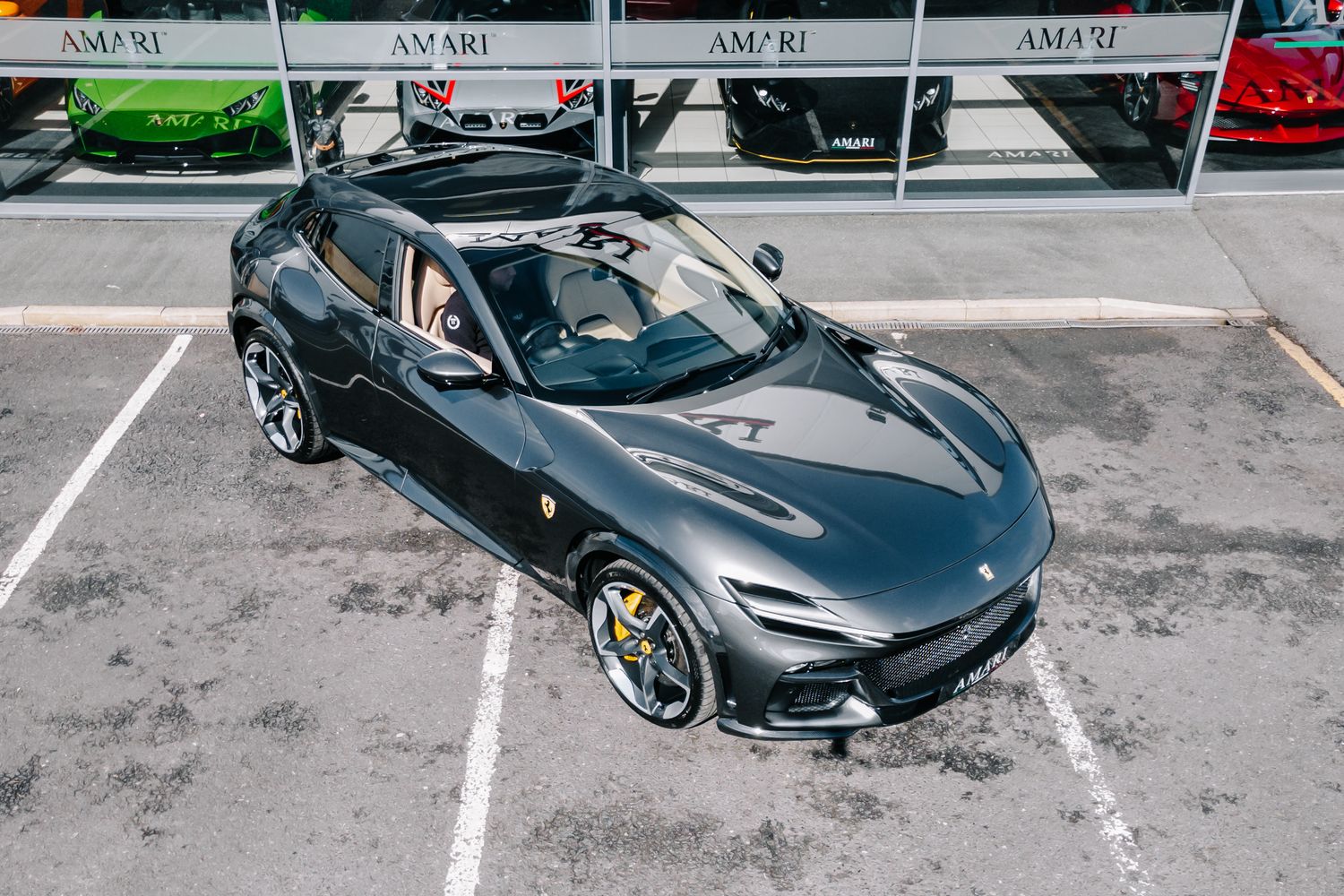 Ferrari Purosangue 6.5 V12