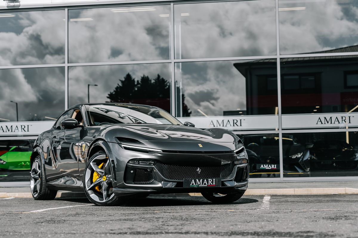 Ferrari Purosangue 6.5 V12