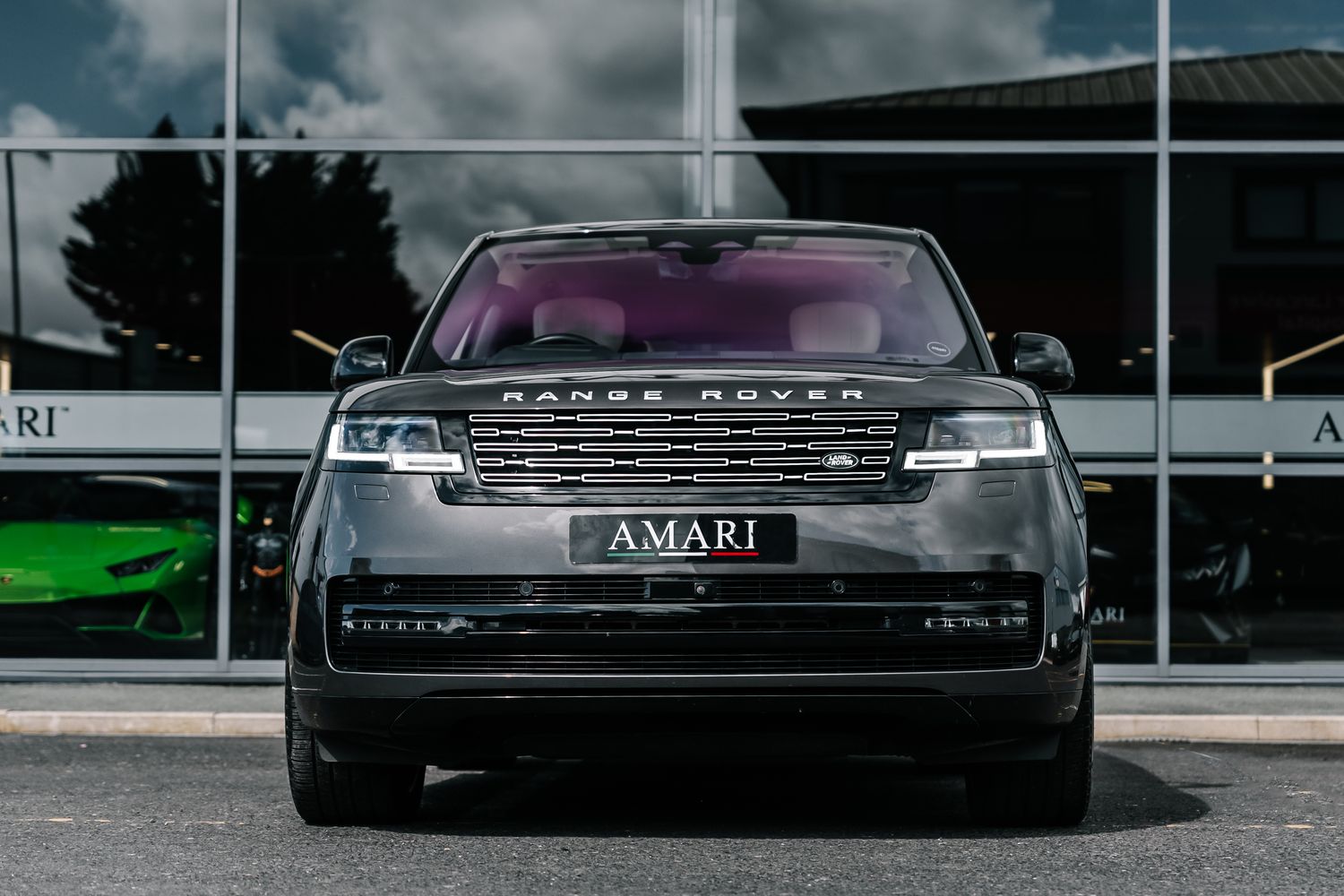 Land Rover Range Rover First Edition 4.4 P530 V8