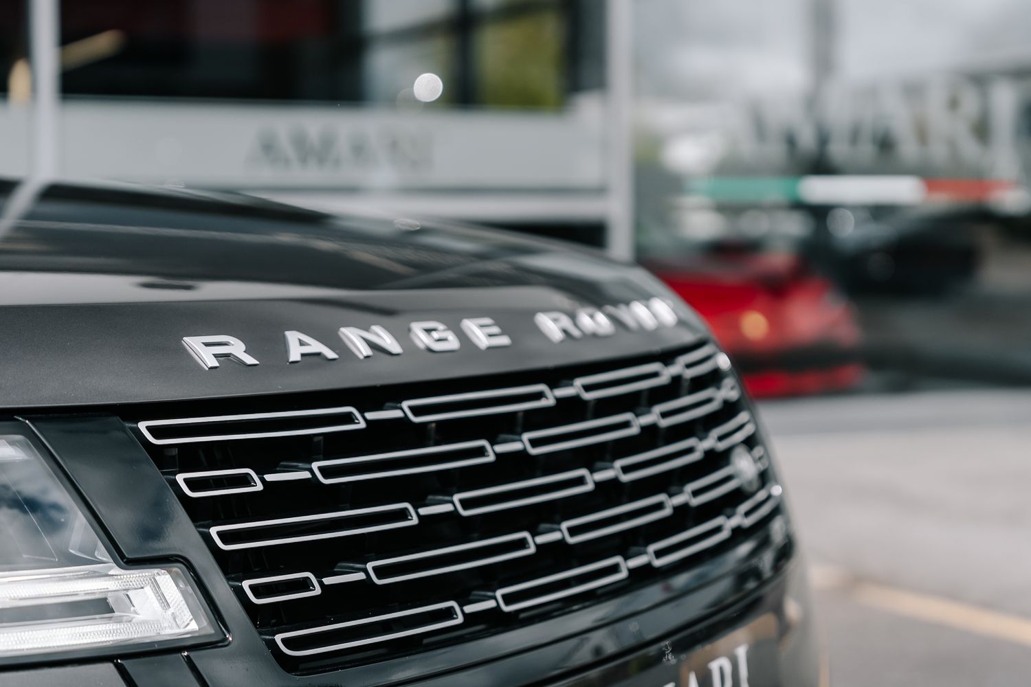 Land Rover Range Rover First Edition 4.4 P530 V8