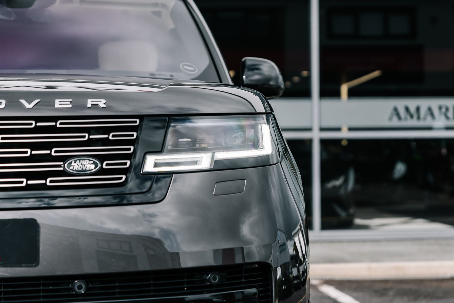 Land Rover Range Rover First Edition 4.4 P530 V8