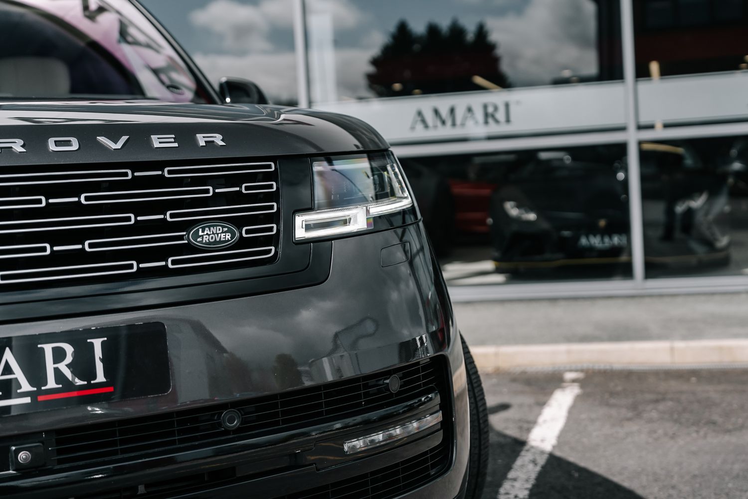 Land Rover Range Rover First Edition 4.4 P530 V8
