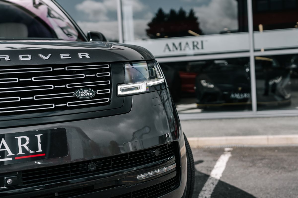 Land Rover Range Rover First Edition 4.4 P530 V8