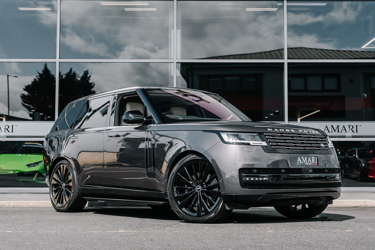 Land Rover Range Rover First Edition 4.4 P530 V8