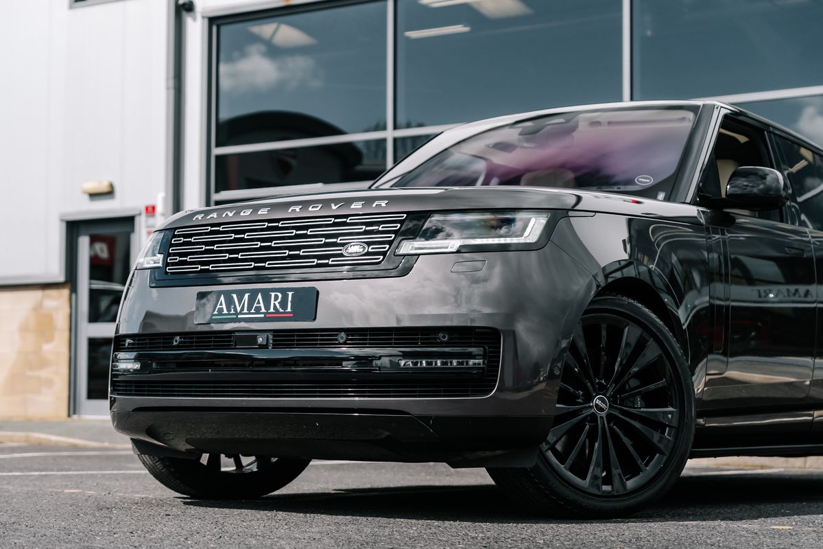 Land Rover Range Rover First Edition 4.4 P530 V8