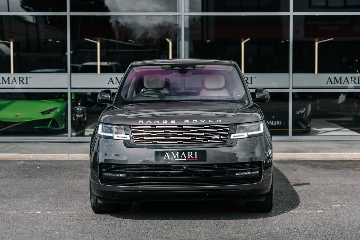 Land Rover Range Rover First Edition 4.4 P530 V8