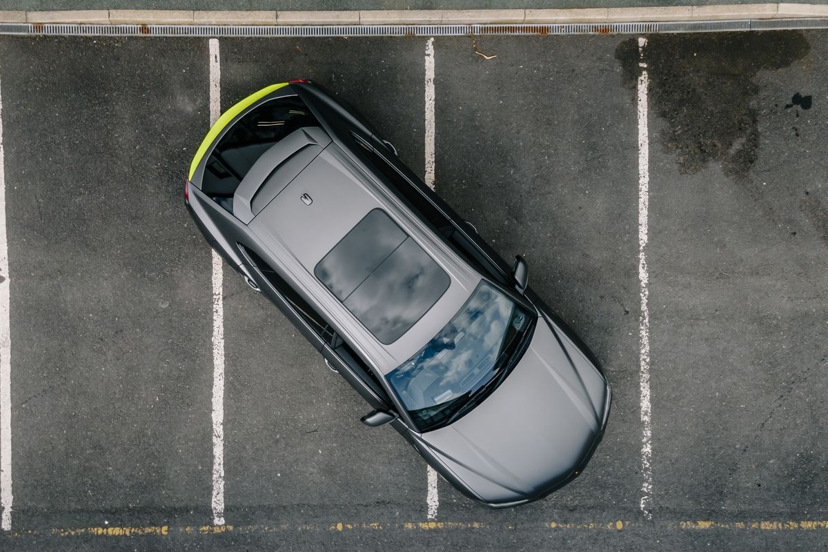 Lamborghini Urus Graphite Capsule