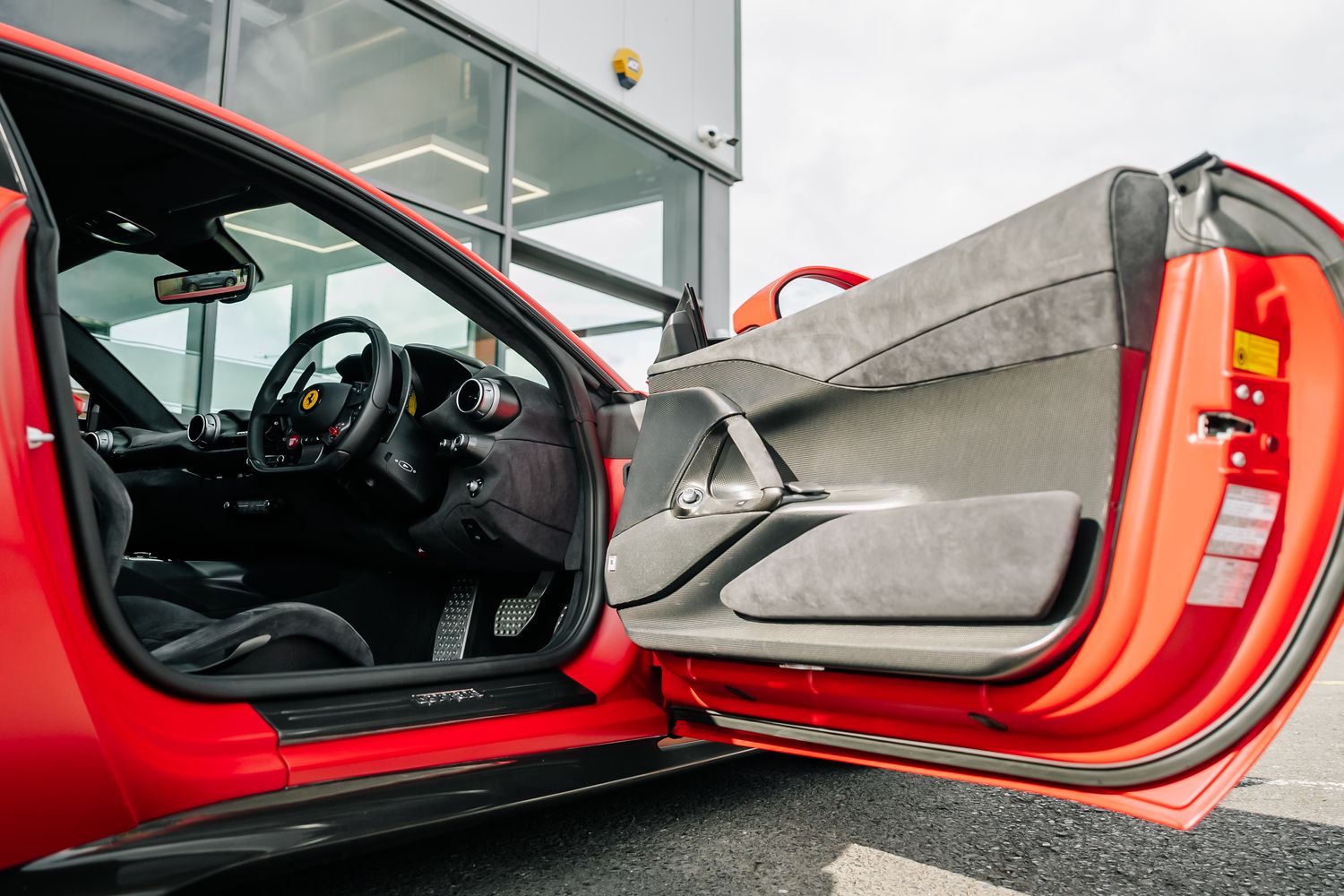 Ferrari 812 Competizione