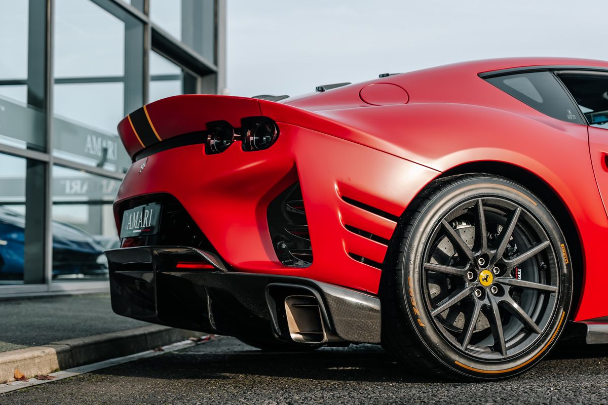 Ferrari 812 Competizione