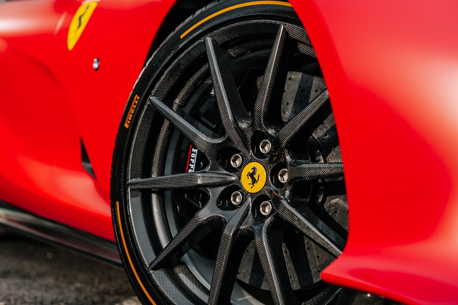 Ferrari 812 Competizione