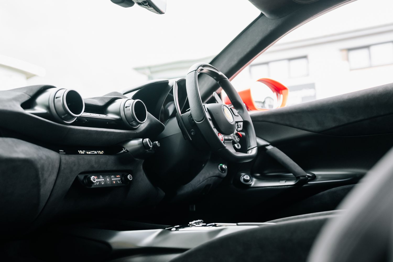 Ferrari 812 Competizione