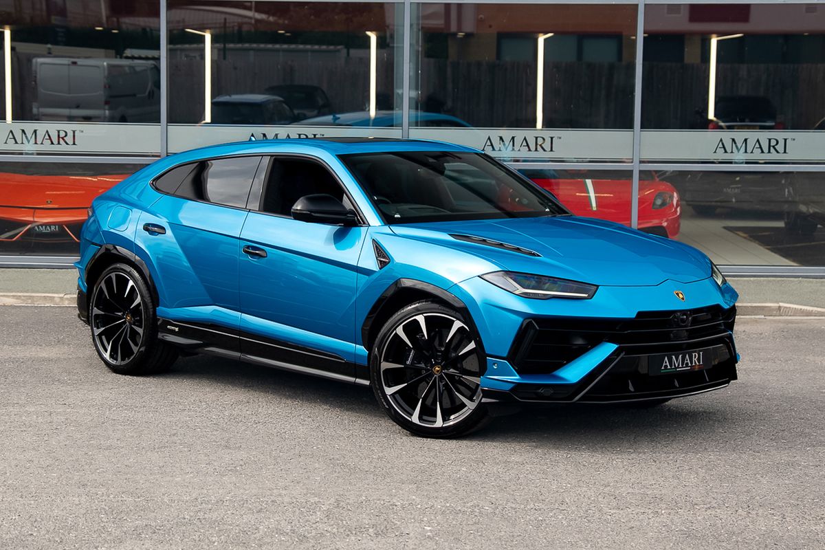 LAMBORGHINI URUS V8 S S