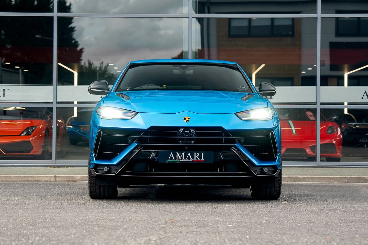 LAMBORGHINI URUS V8 S S