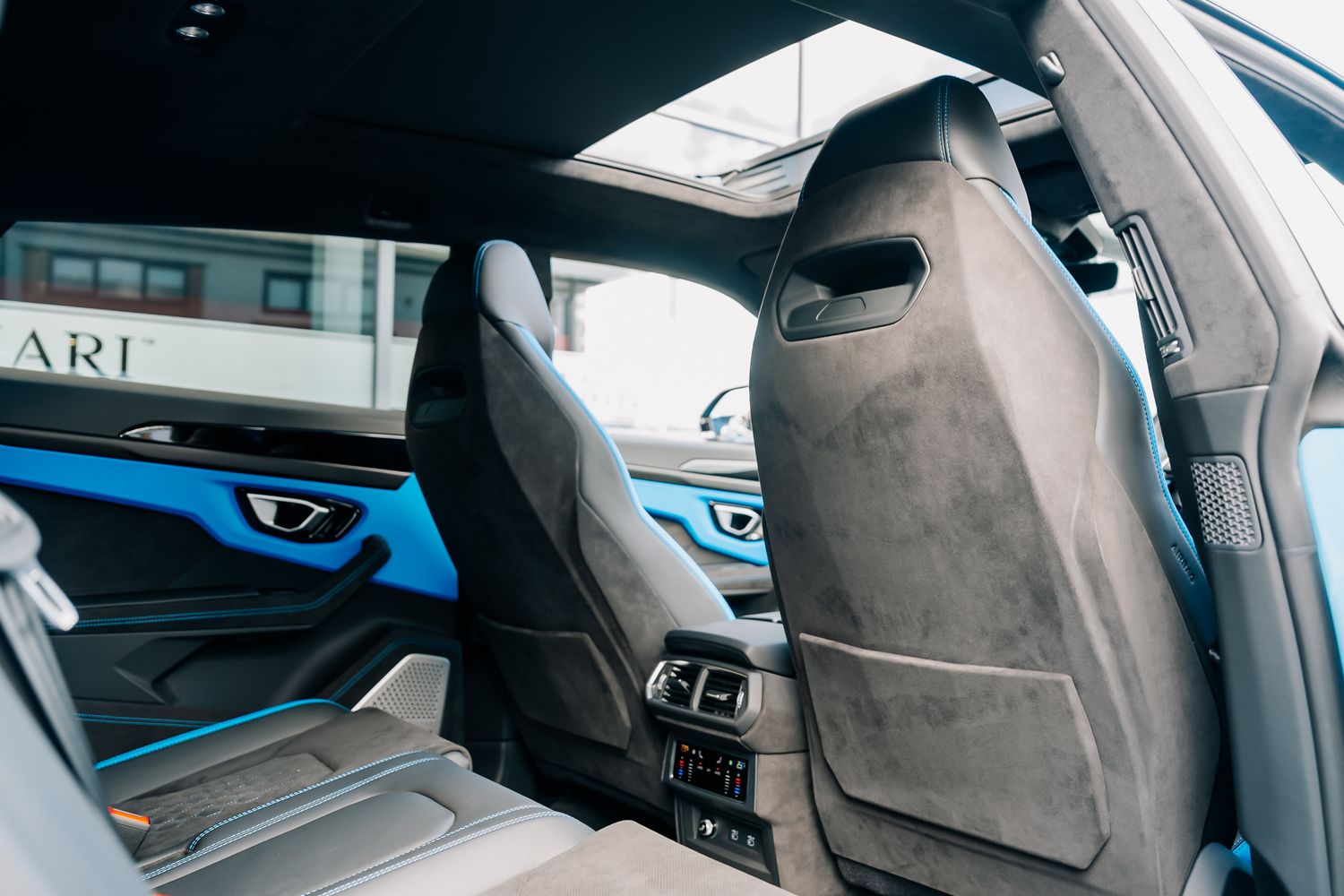 Lamborghini Urus S