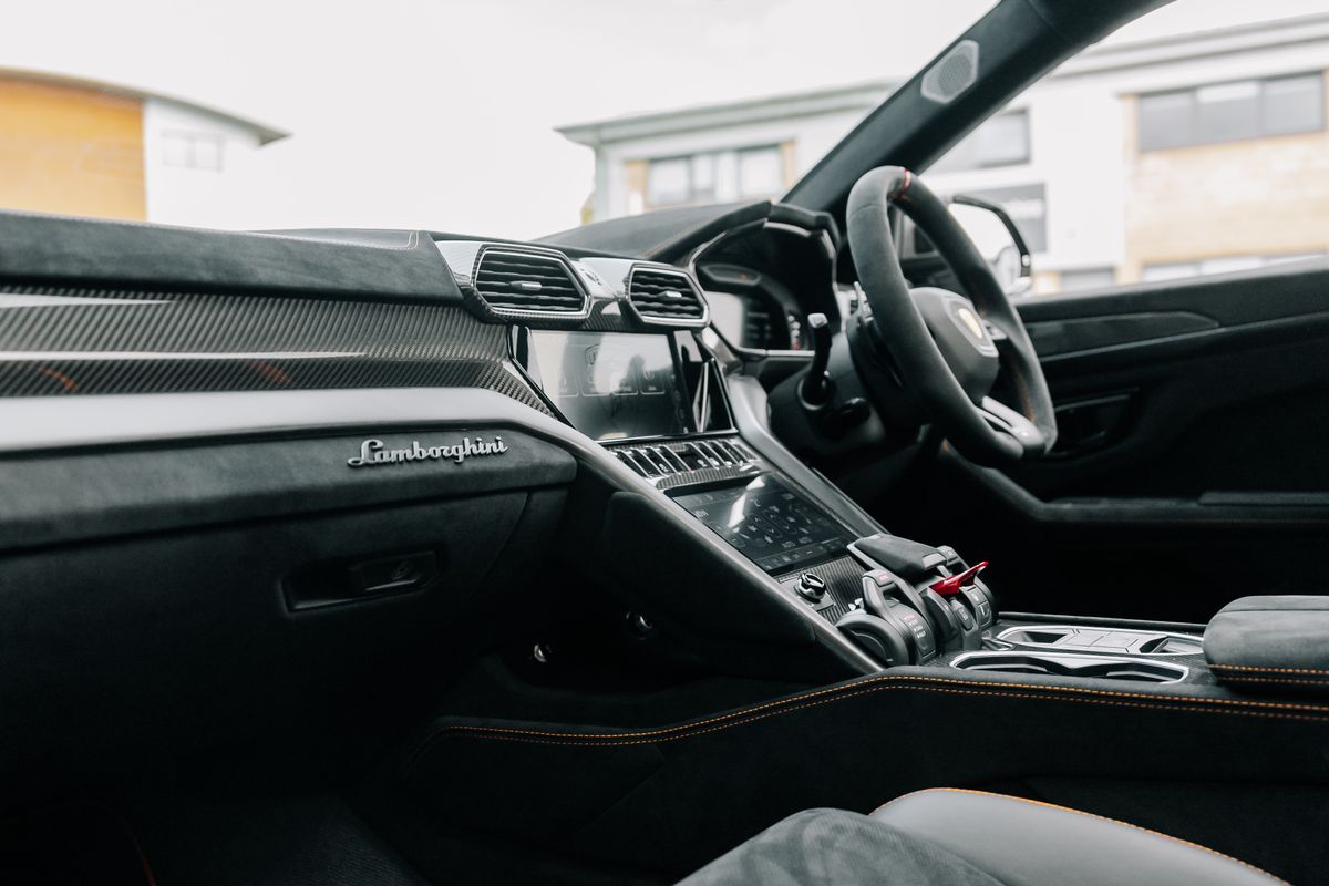 Lamborghini Urus Performante