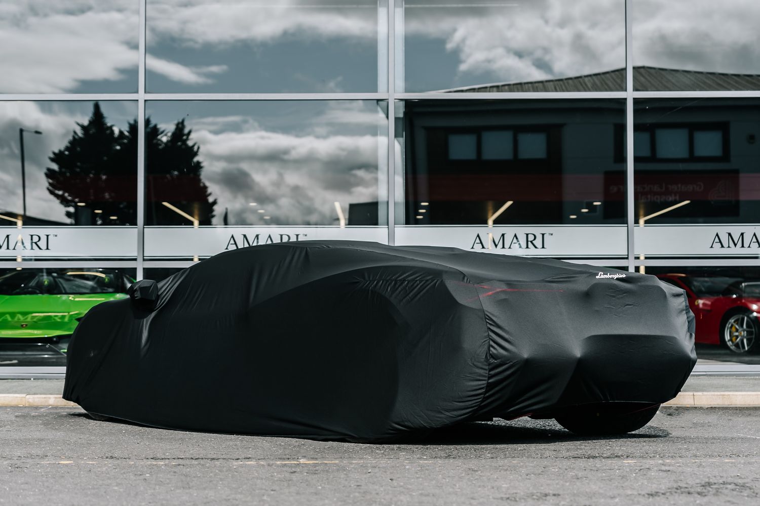 Lamborghini Revuelto