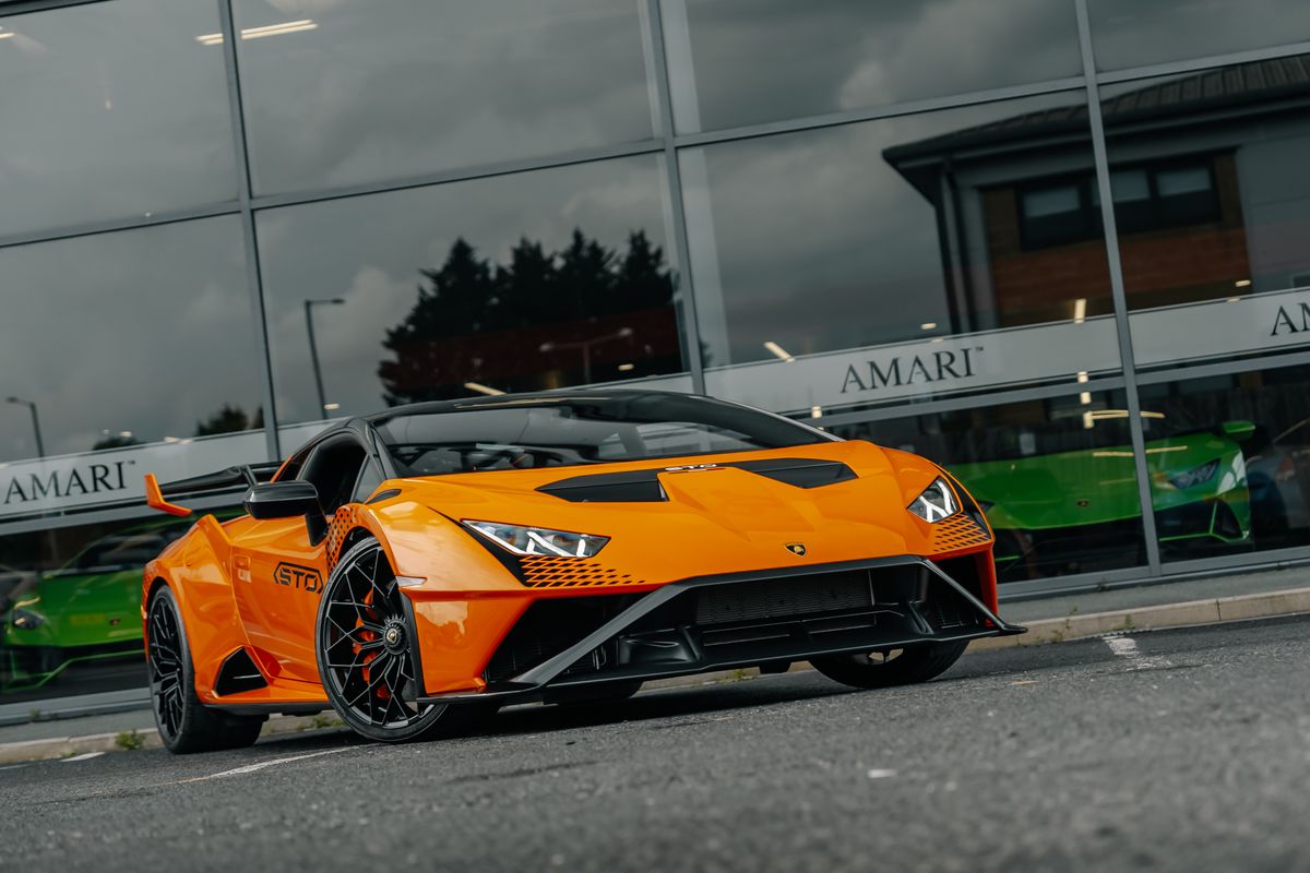 Lamborghini Huracan STO