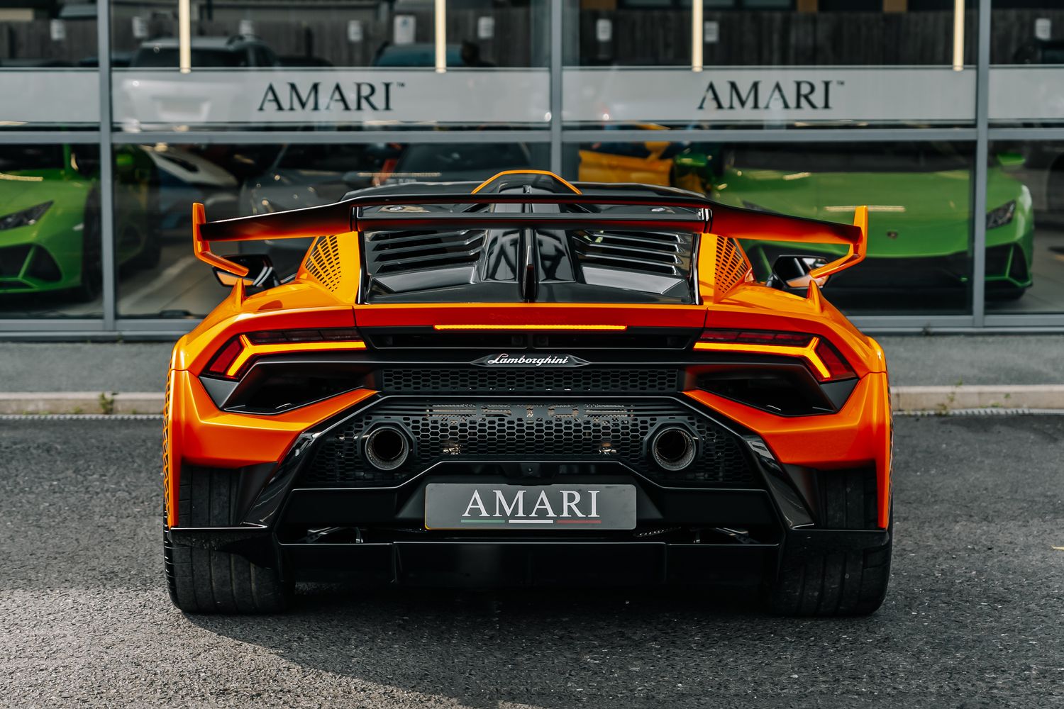 Lamborghini Huracan STO