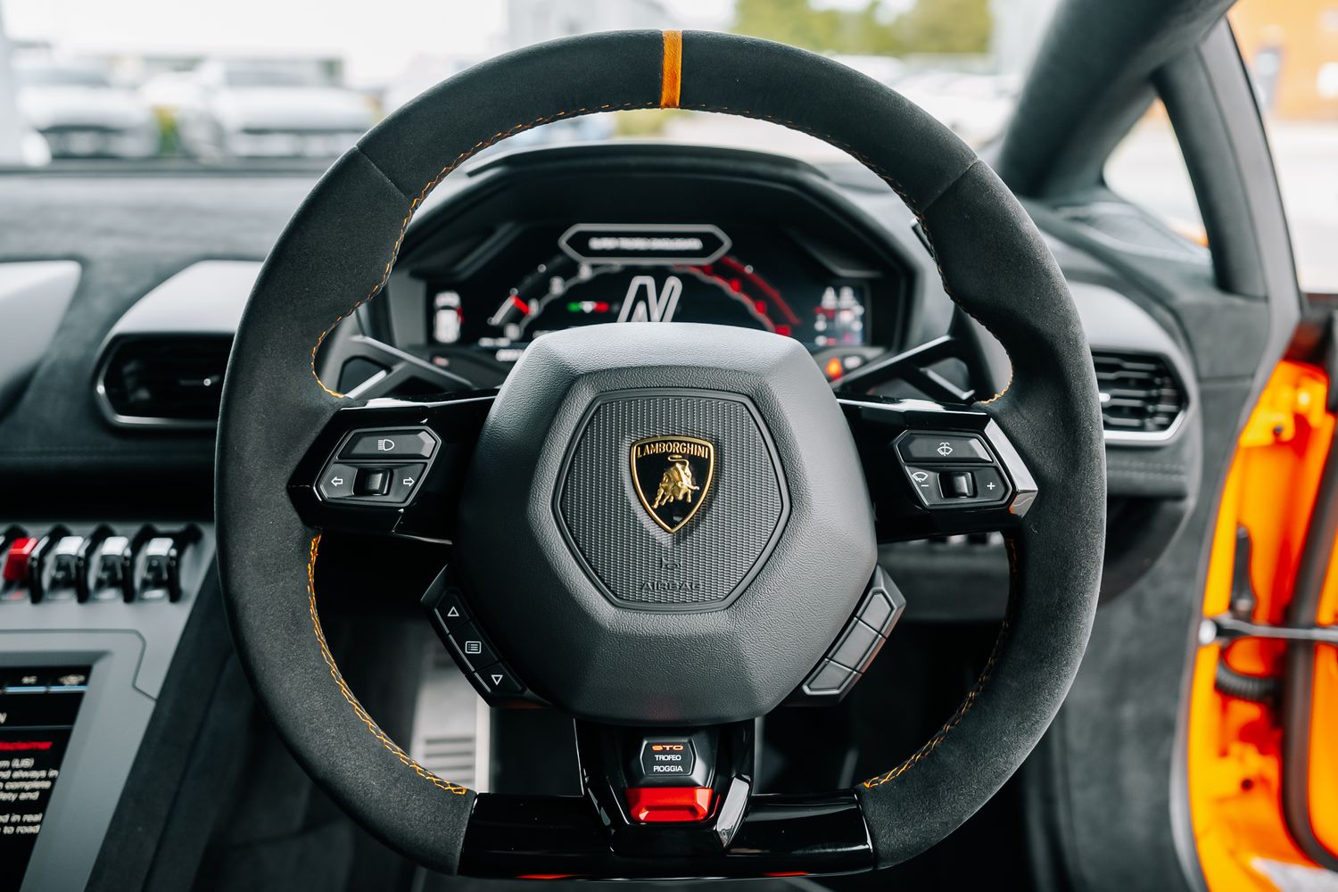 Lamborghini Huracan STO