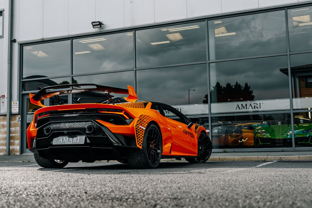 Lamborghini Huracan STO