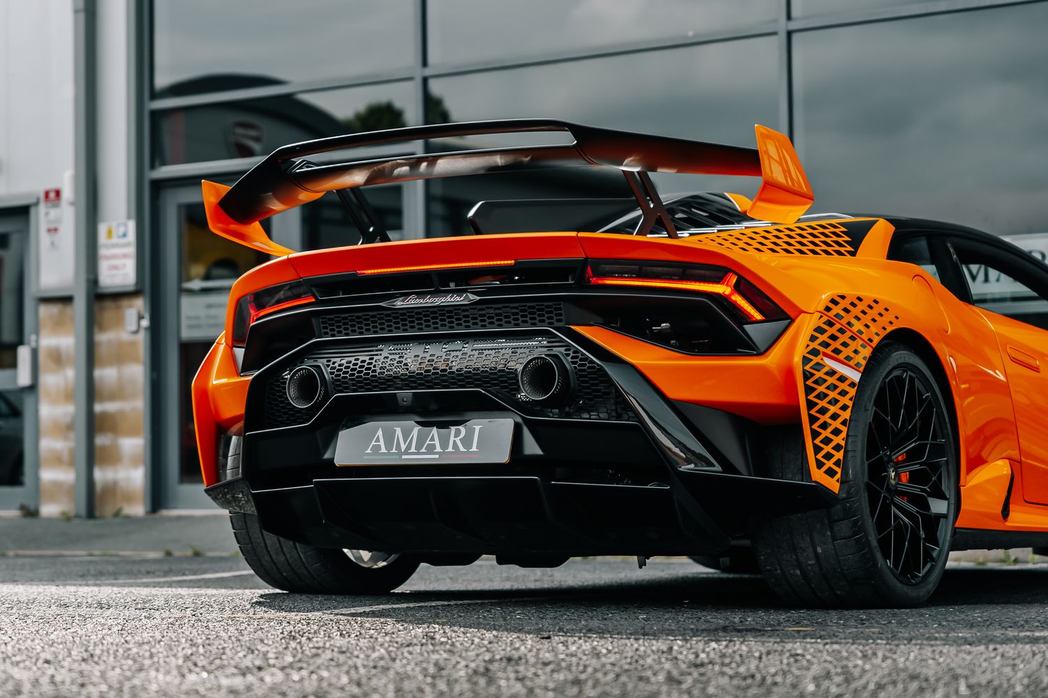 Lamborghini Huracan STO