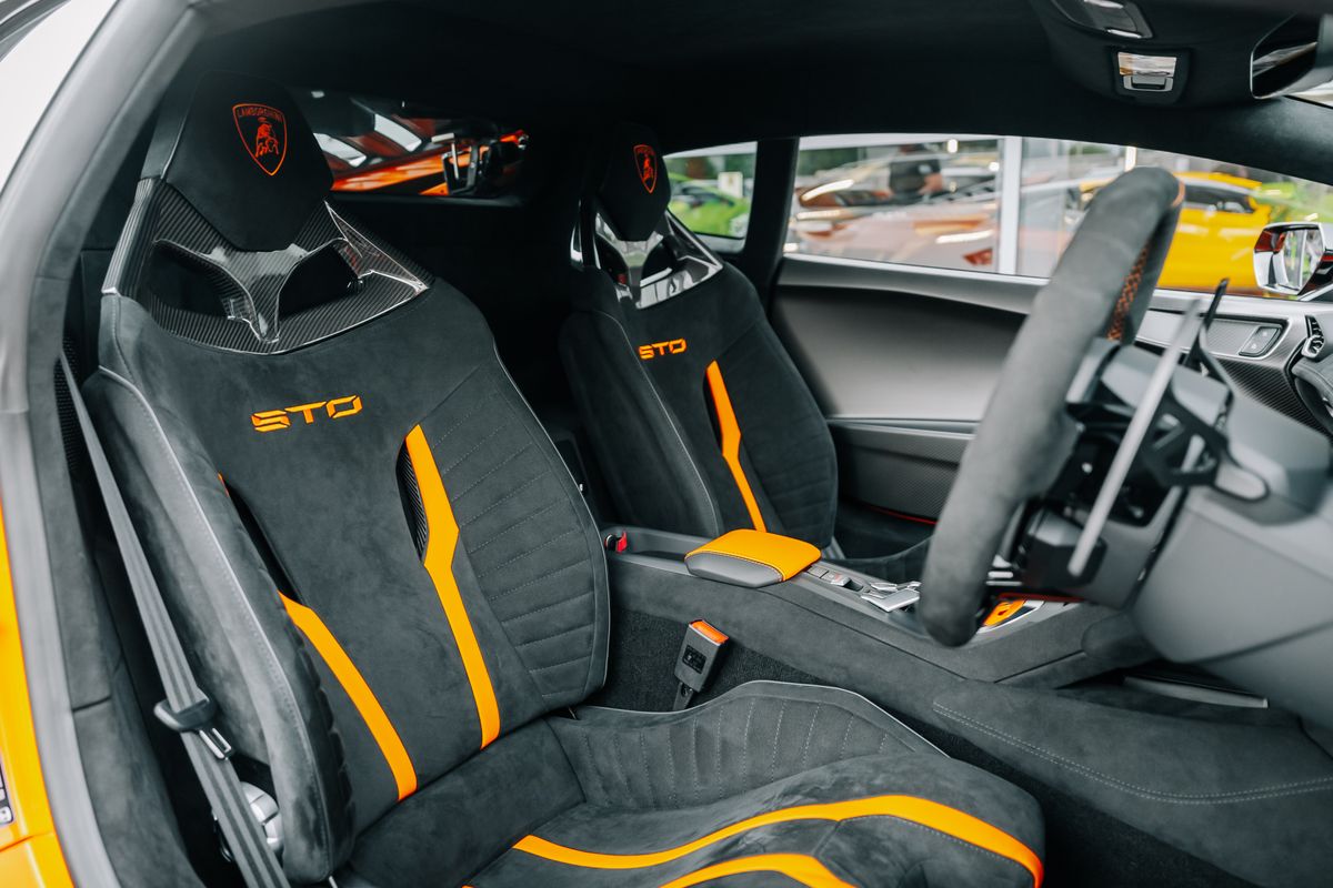 Lamborghini Huracan STO