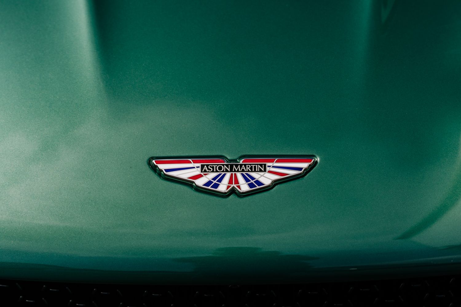 Aston Martin DBS Superleggera V12 - DBS 59 Special Edition
