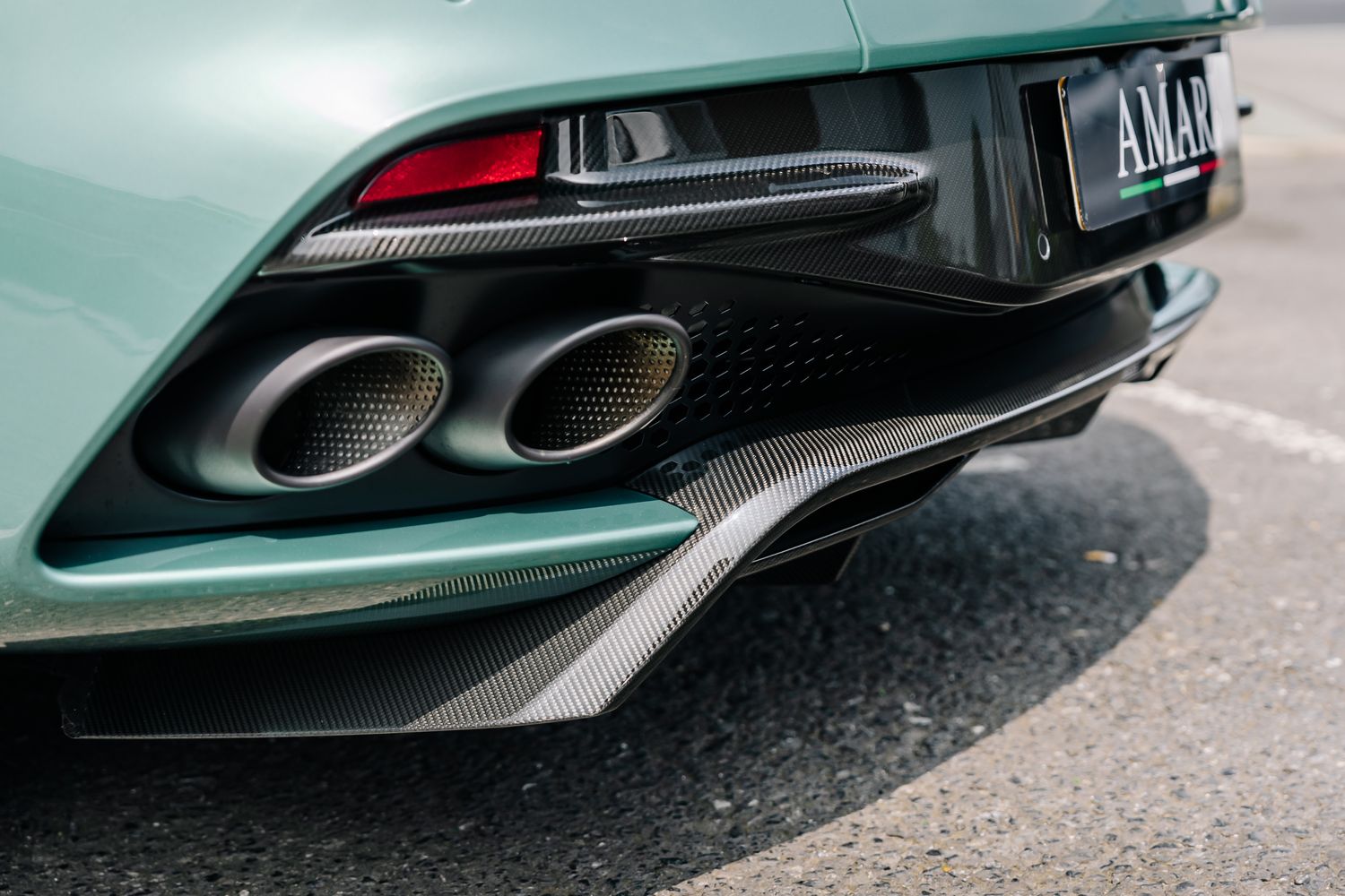 Aston Martin DBS Superleggera V12 - DBS 59 Special Edition
