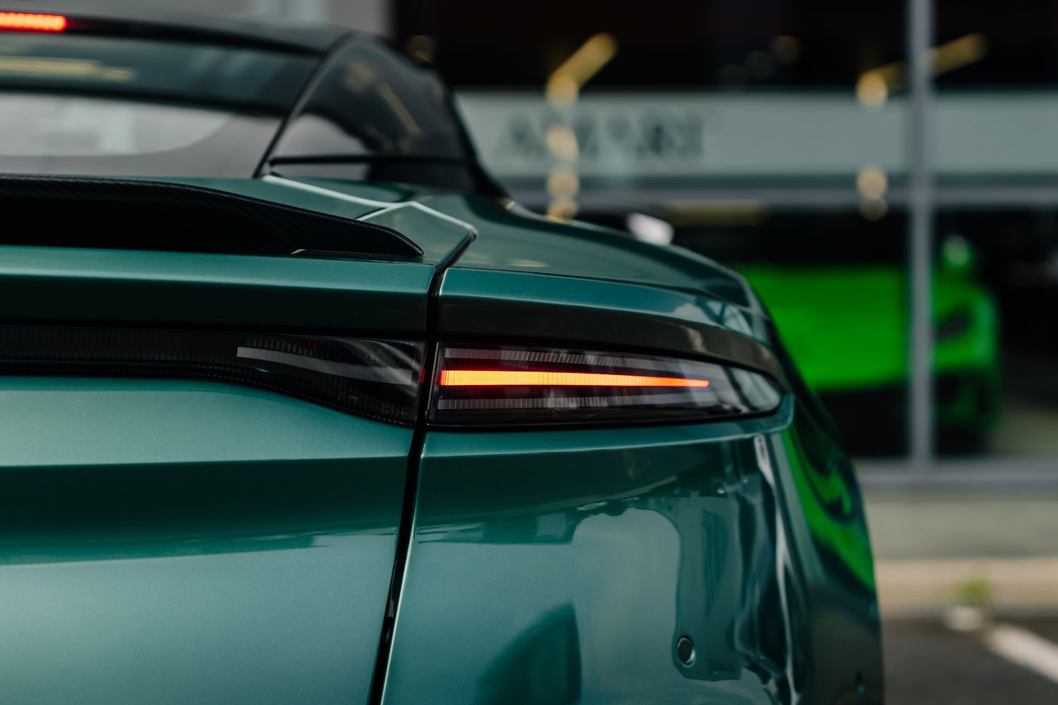 Aston Martin DBS Superleggera V12 - DBS 59 Special Edition